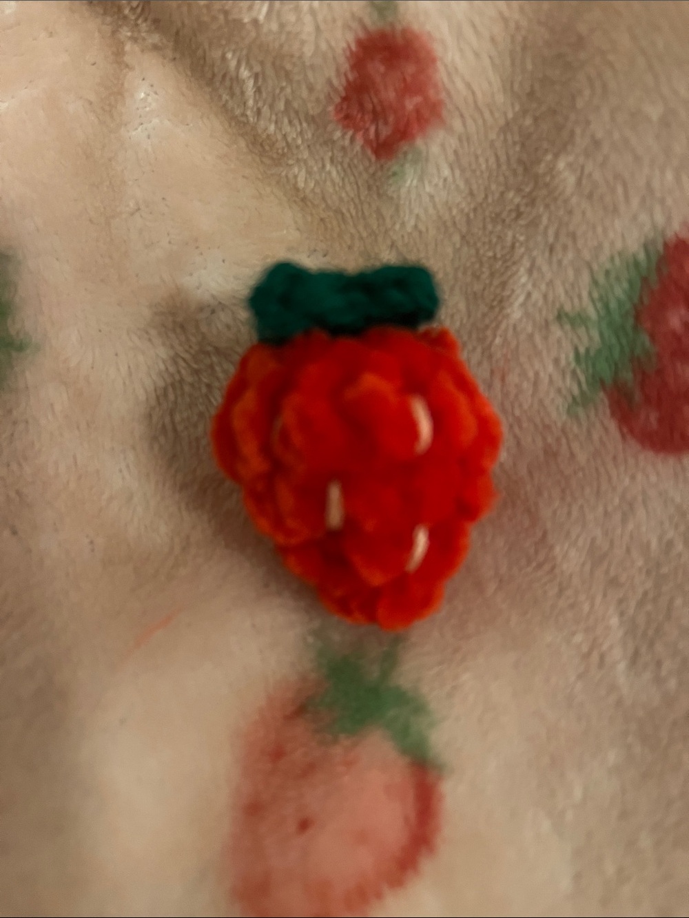 Mini crocheted strawberry 🍓